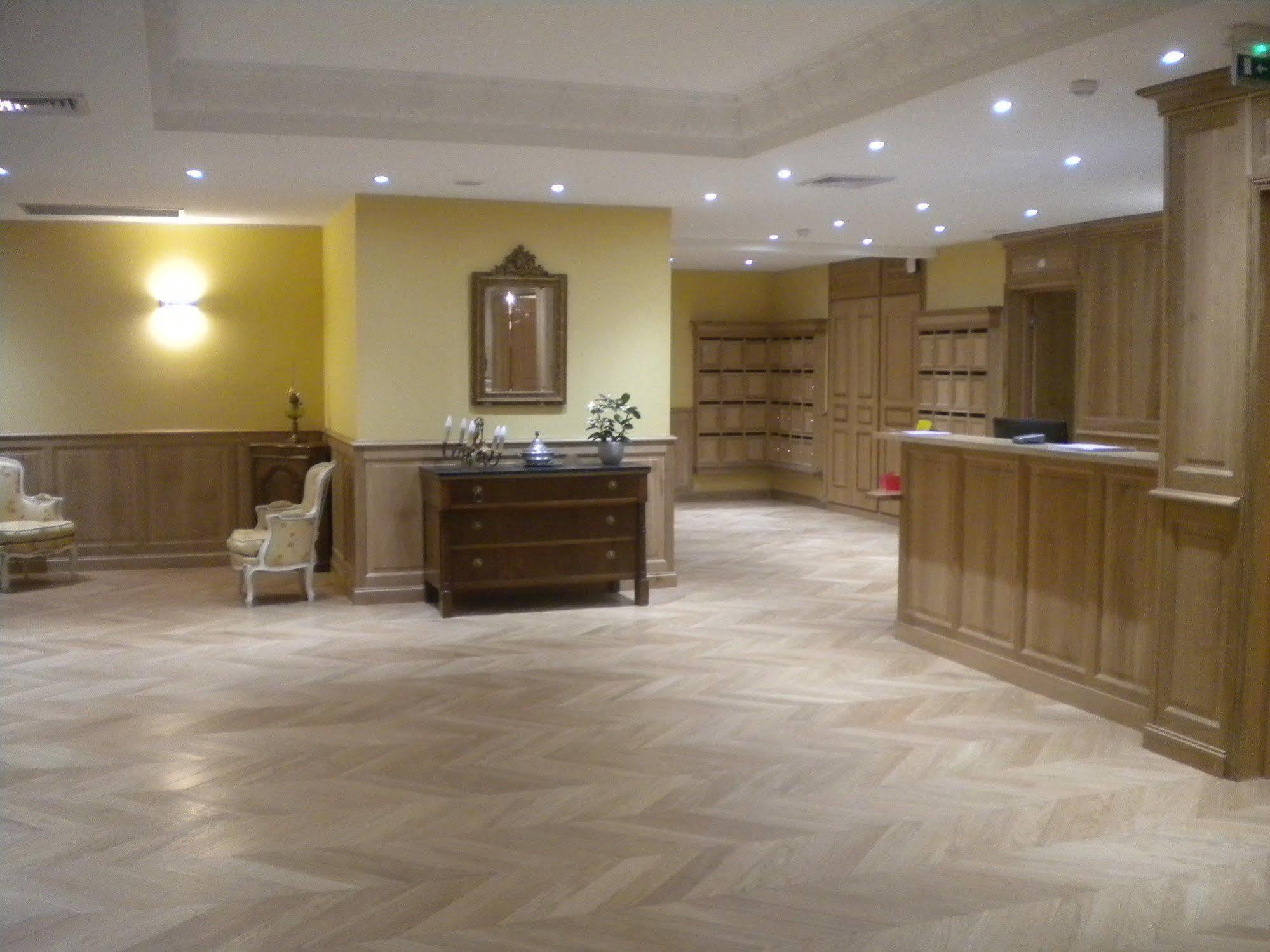 Medicis Home Dijon Les Petites Roches المظهر الخارجي الصورة